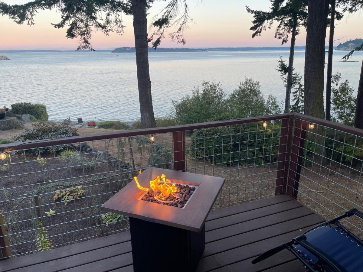 Puget Sound Chic Romantic Cottage With Private Beach Access & Gated Entry Port Ludlow מראה חיצוני תמונה