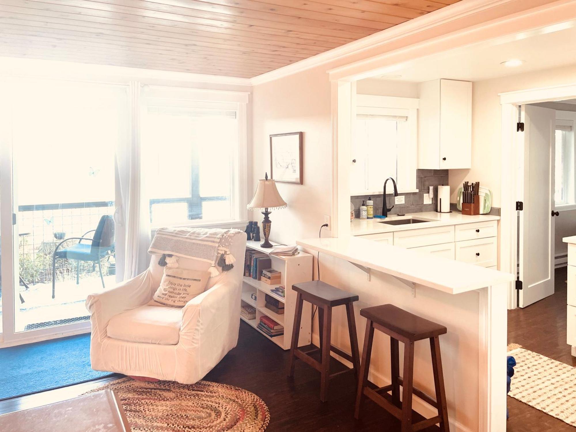 Puget Sound Chic Romantic Cottage With Private Beach Access & Gated Entry Port Ludlow מראה חיצוני תמונה
