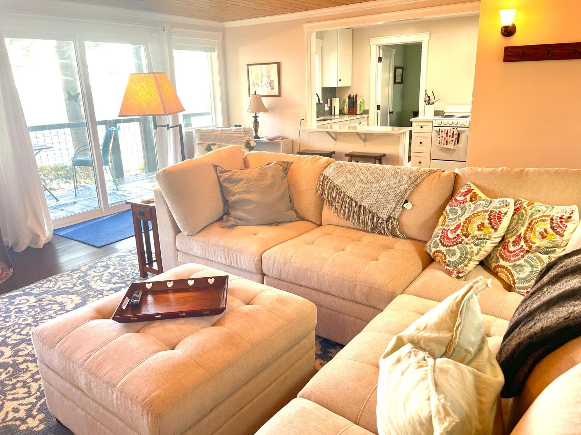 Puget Sound Chic Romantic Cottage With Private Beach Access & Gated Entry Port Ludlow מראה חיצוני תמונה